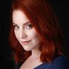 Teagan Vincze as Gwen