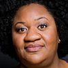 Jocelyn Ayanna as Evelyn