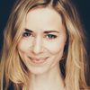 Therese Damsgaard as Anna