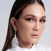 Luna Maya as Suzzanna