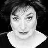 Berta Ojea as Alma
