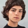Malena Sánchez as Ángela