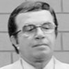 Álvaro Aguiar as Professor Inácius