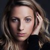 Valerie Mya as Kristen