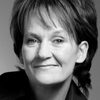 Lorraine Ashbourne as Reeva