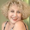 Lia Tanzi as Tania Grisanti