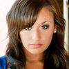 Kasey Emas as Tina