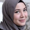 Ratna Galih as Ayi