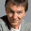 Stéphane Paoli as Jacques Paoli