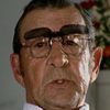 Val Dexter as Himself - Treadwell's Father