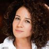 Lisa Eisner as Stella