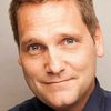 Shane Daly as Dale Varney