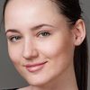 Alina Nedobitko as Russkaya krasavitsa