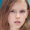 Lily Gail Reid as Young Claire