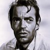 Jack Elam as Earl Boyce