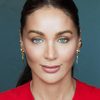 Natassia Halabi as Victoria