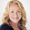 Nicole Sullivan as Liz Klein