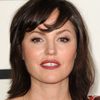 Jorja Fox as Kappa Sig Girl (uncredited)