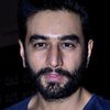 Shekhar Ravjiani as Jaideep