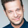 Olivier Rosemberg as Guillaume, postman