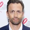Andrew Shue as Competitor