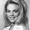 Dyan Cannon as Dixie