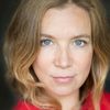 Alexandra Schalaudek as Gina