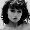 Kelly Nichols as Dee Ann (as Marianne Walter)