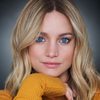 Laurence Leboeuf as Violette