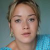 Hannah Traylen as Vix