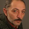 Michael Teplitzky as Roman