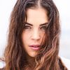 Kelly Thiebaud as Amy
