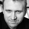 Piotr Kaźmierczak as Officer 'Znudzony'