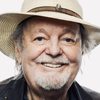 Russ Tamblyn as Luke Sanderson