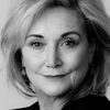 Fiona Ramsay as Eileen Simons