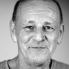 Andrei Finti as Père Alex