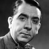 Herbert Mundin as Albert Miggles