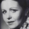 Lanna Saunders as Roz Kraft