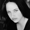 Raquel Beaudene as Young Alex