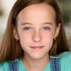 Ava Weiss as Isabelle Parsons