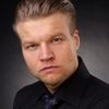 Sergej Maruhin as Polnyy bogatyr