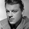 Donald Briggs as Mr. Carter (uncredited)