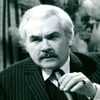 Ray Smith as Mr. Waldo