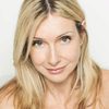 Cindy Dolenc as Annie Locke