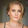 Aidee Walker as Lisa