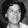 Chela Ruíz as Sara