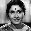 Sulochana Latkar as Rama (lady found child in the water)(Sulochana)