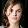 Keri Russell as Lucy McLoughlin
