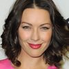 Louise Griffiths as Janet