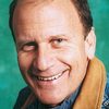 Dalik Wollinitz as Narrator (voice: Hebrew version)